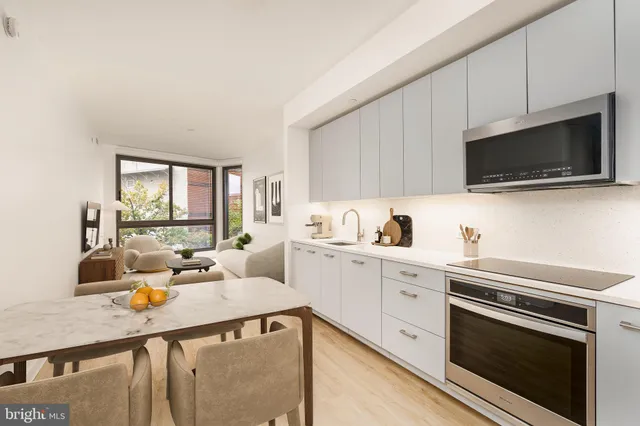 $3,200 | 1630 Columbia Road Northwest, Unit 307, Washington, DC 20009