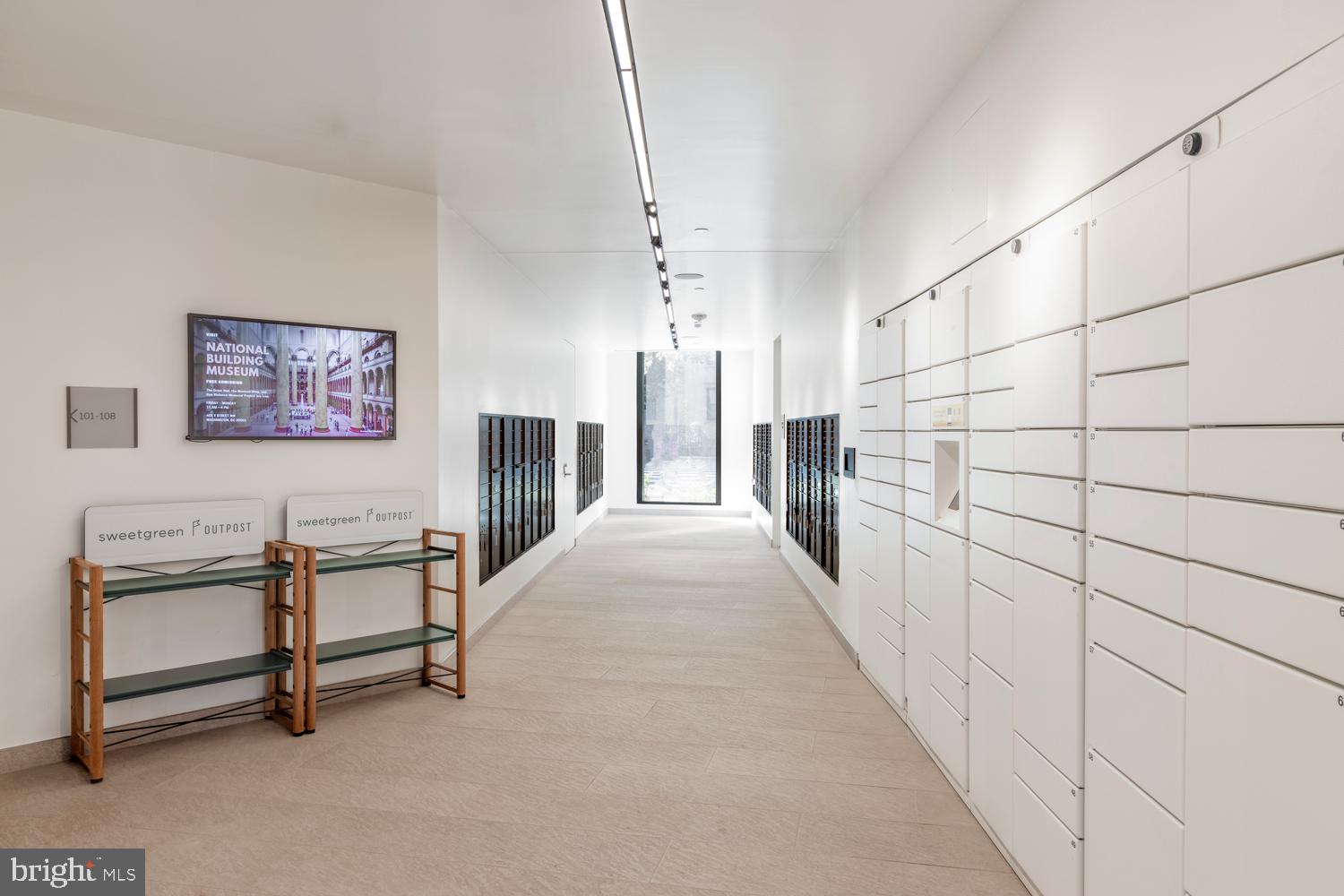 1630 Columbia Road Northwest, Unit 307 Washington, DC 20009 - Photo 14 of 21 a view of a hallway with workspace