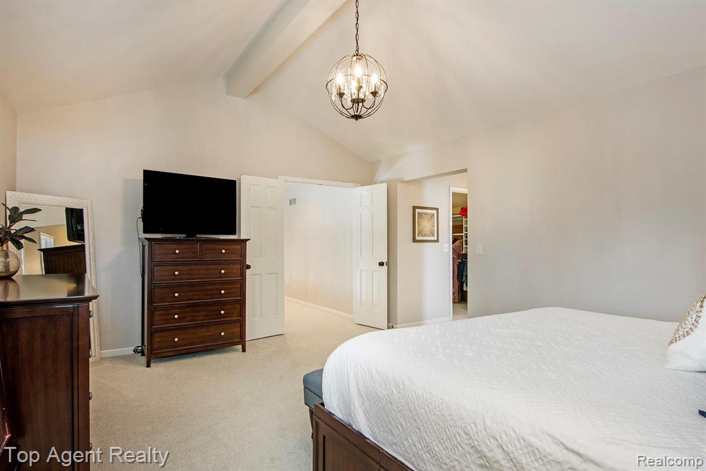1470 Burhaven Drive Rochester Hills, MI 48306 - Photo 28 of 47