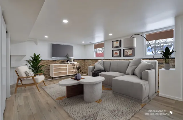 $465,000 | 1070 Belle Plaine Avenue, Gurnee, IL 60031