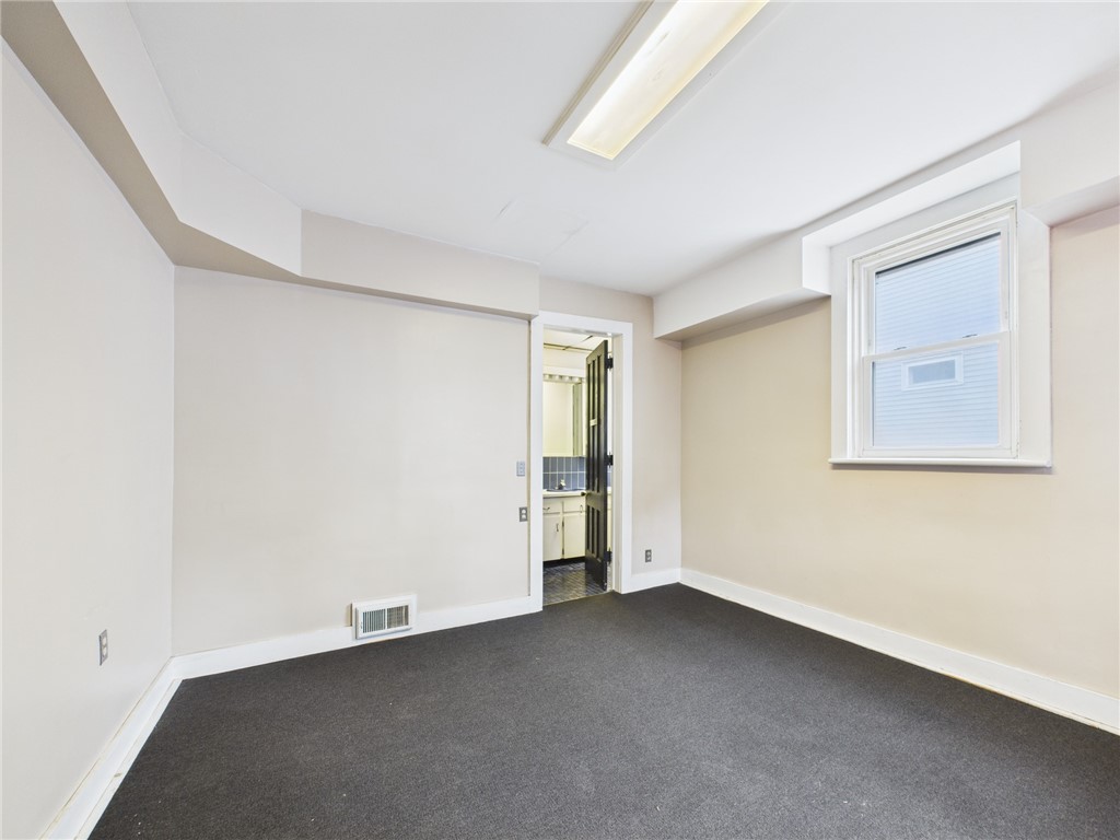 40 East Genesee Street Auburn, NY 13021 - Photo 24 of 38