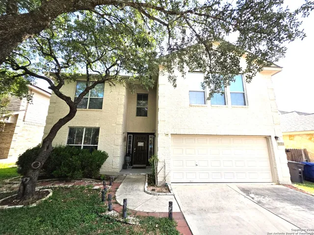 $2,400 | 14016 Auberry Drive, Helotes, TX 78023