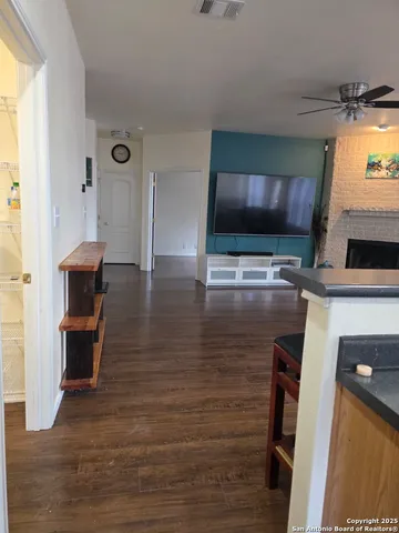 $2,400 | 14016 Auberry Drive, Helotes, TX 78023