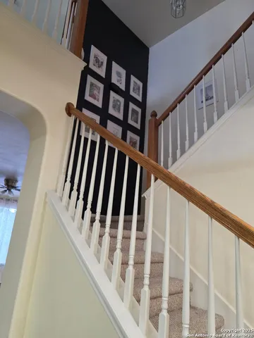 $2,400 | 14016 Auberry Drive, Helotes, TX 78023