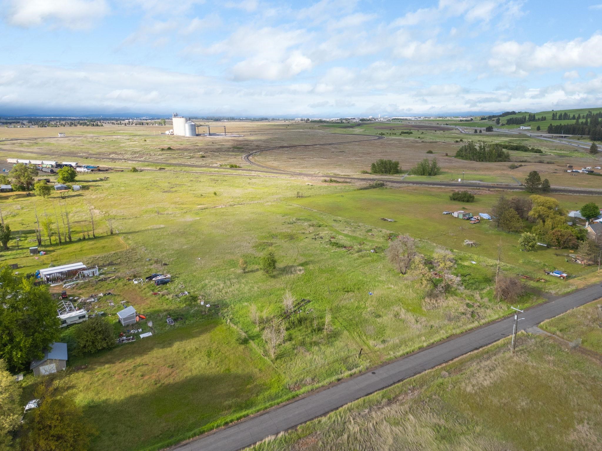 13808 West Taylor Road Cheney, WA 99004 - Photo 11 of 14