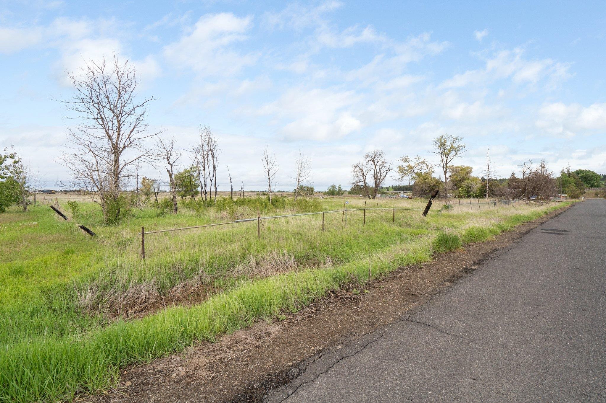 13808 West Taylor Road Cheney, WA 99004 - Photo 7 of 14
