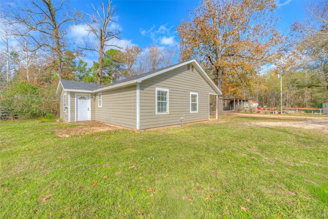 $1,095 | 380 Rae Ann Boulevard, Livingston, TX 77351