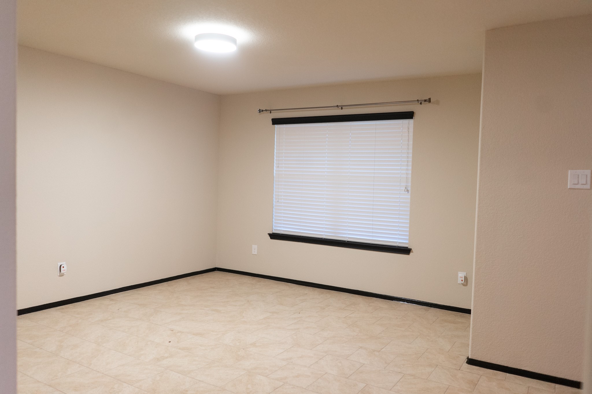 23318 Sawmill Pass Spring, TX 77373 - Photo 4 of 31 Dining Room