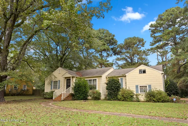 $159,900 | 213 South Park Drive, Jackson, MS 39211