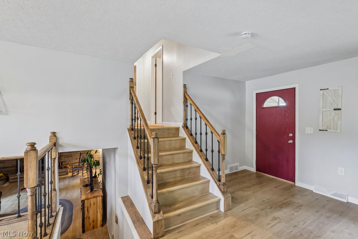 17570 Hicks Road Walton Hills, OH 44146 - Photo 11 of 45