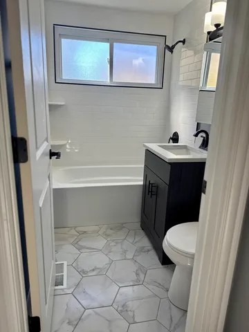 $220,000 | 182 Washington Street, Park Forest, IL 60466