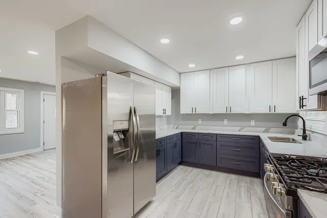 $220,000 | 182 Washington Street, Park Forest, IL 60466