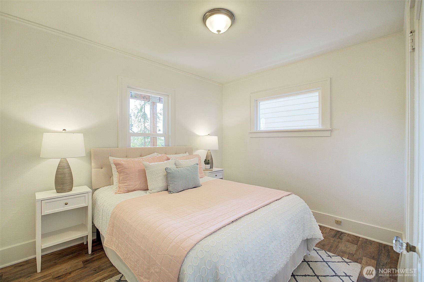 737 North 80th Street Seattle, WA 98103 - Photo 14 of 35