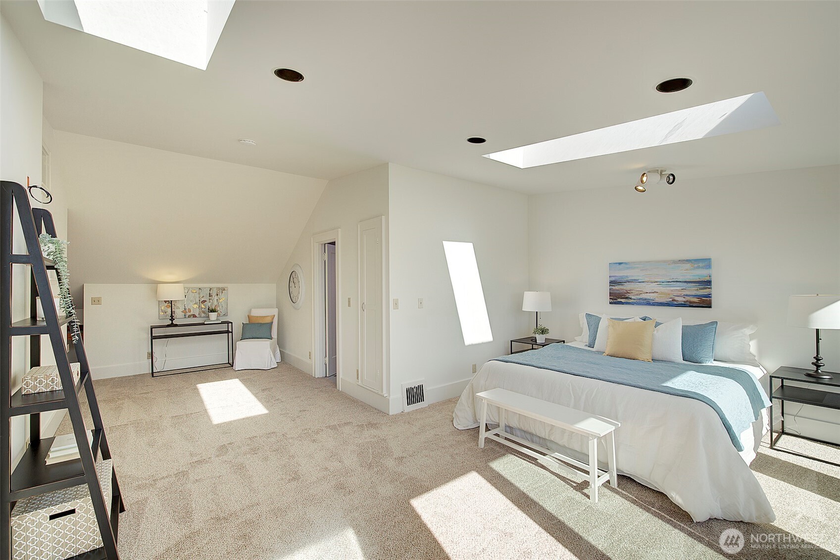737 North 80th Street Seattle, WA 98103 - Photo 24 of 35