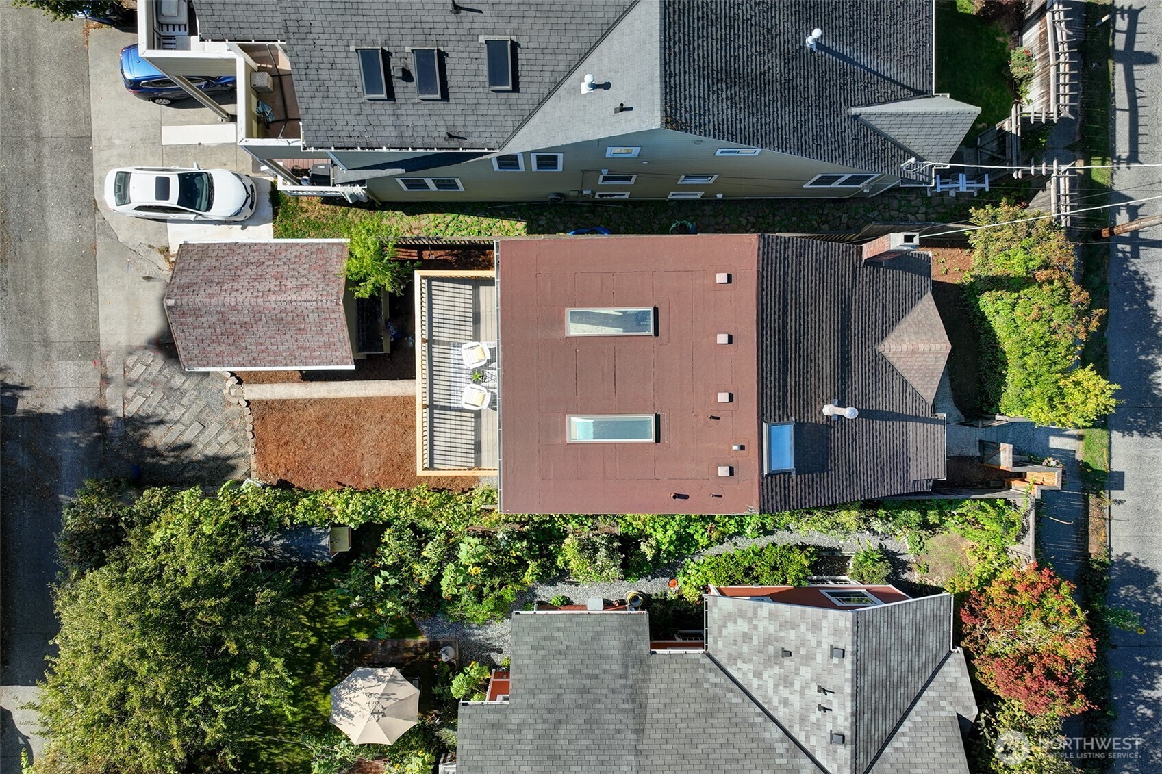737 North 80th Street Seattle, WA 98103 - Photo 32 of 35
