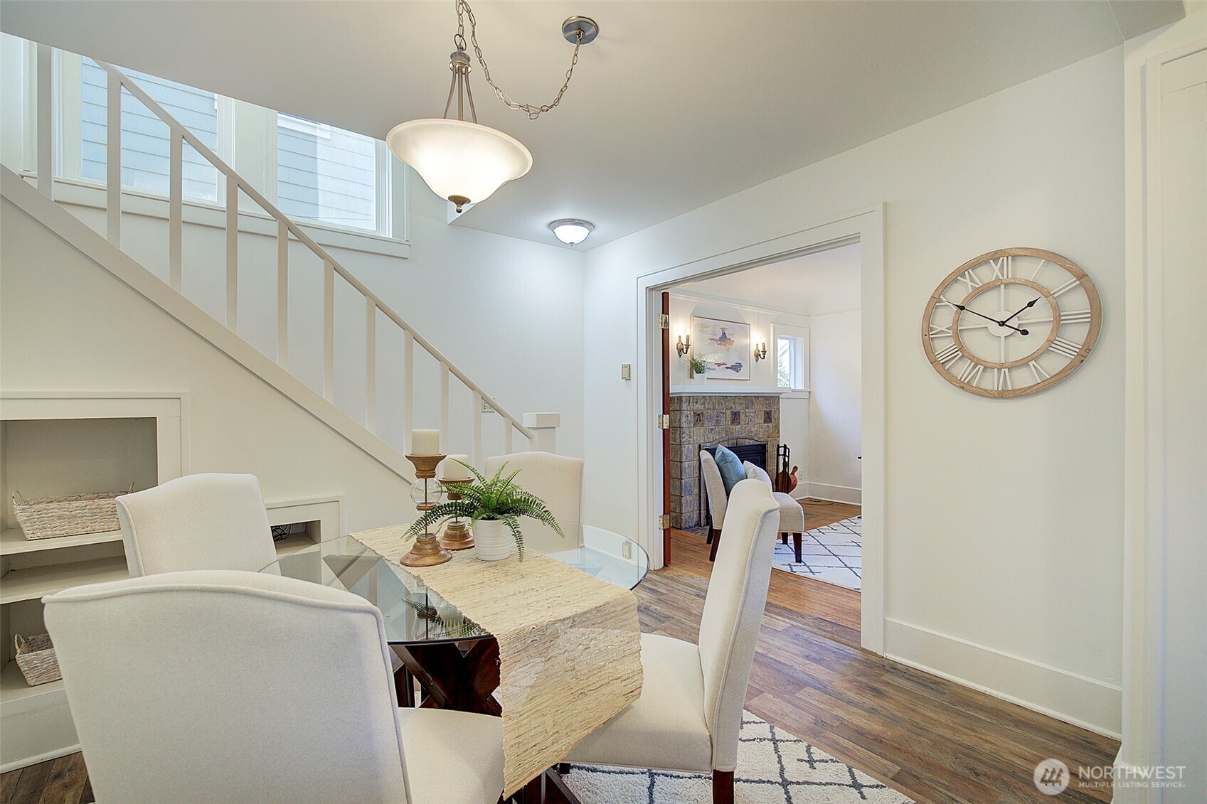 737 North 80th Street Seattle, WA 98103 - Photo 8 of 35