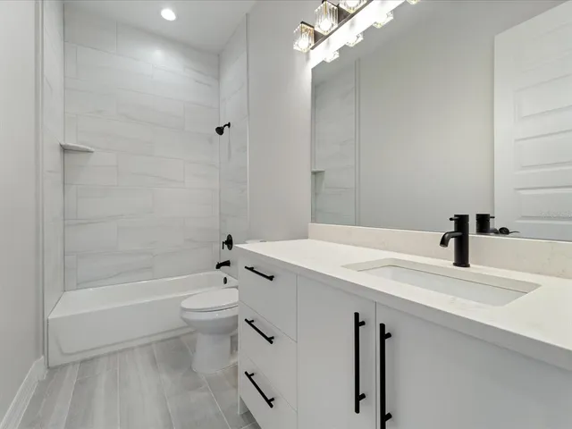 $679,900 | 774 Rotonda Circle, Rotonda West, FL 33947