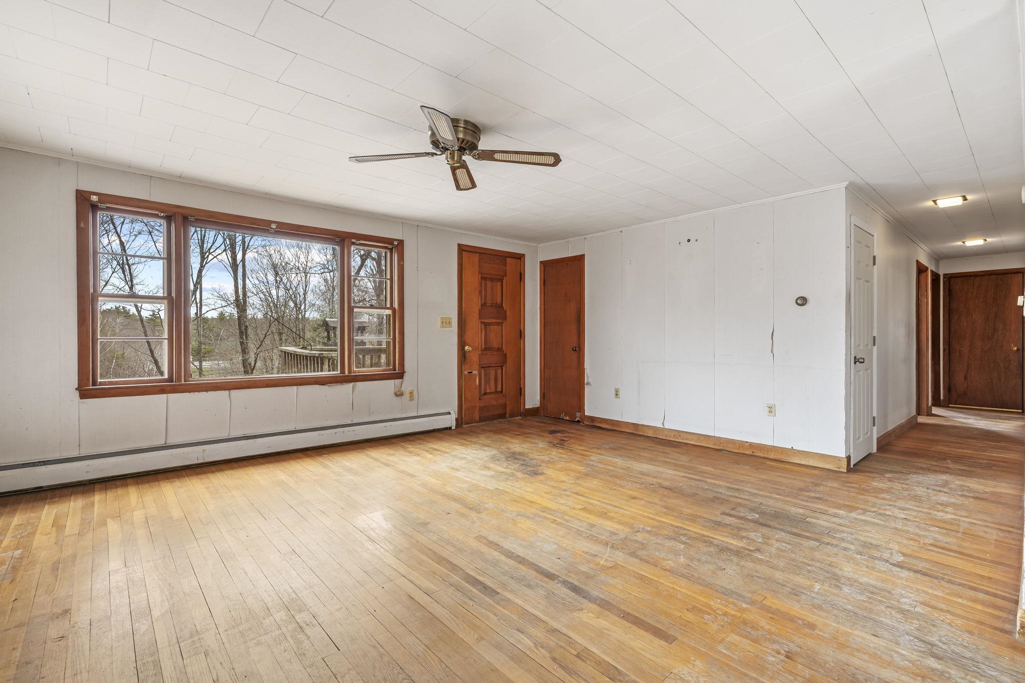 7256 Oak Hill Road Loudon, NH 03307 - Photo 4 of 35 Gallery Image 4