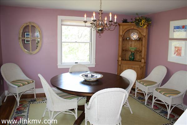 26 West Farm Road West Tisbury, MA 02568 - Photo 12 of 22 http://d1qzqeyxiitrap.cloudfront.net/photos/22803/600/c3dc54c7.jpg