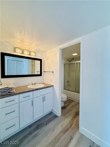 $1,750 | 3930 South University Center Drive, Unit 308, Las Vegas, NV 89119