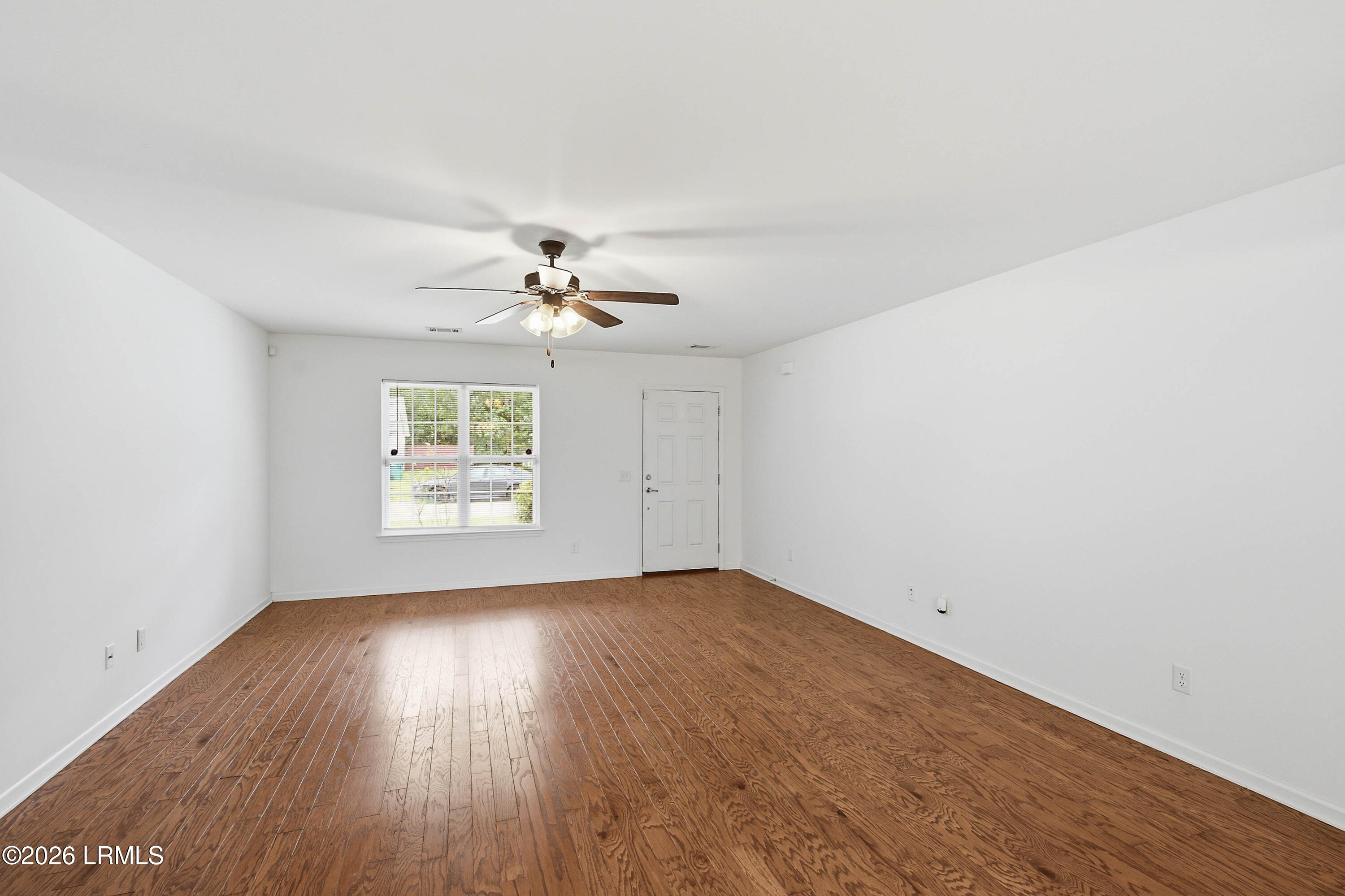 464 Ridgeland Lakes Drive Ridgeland, SC 29936 - Photo 10 of 43 464 Ridgeland Lakes-14
