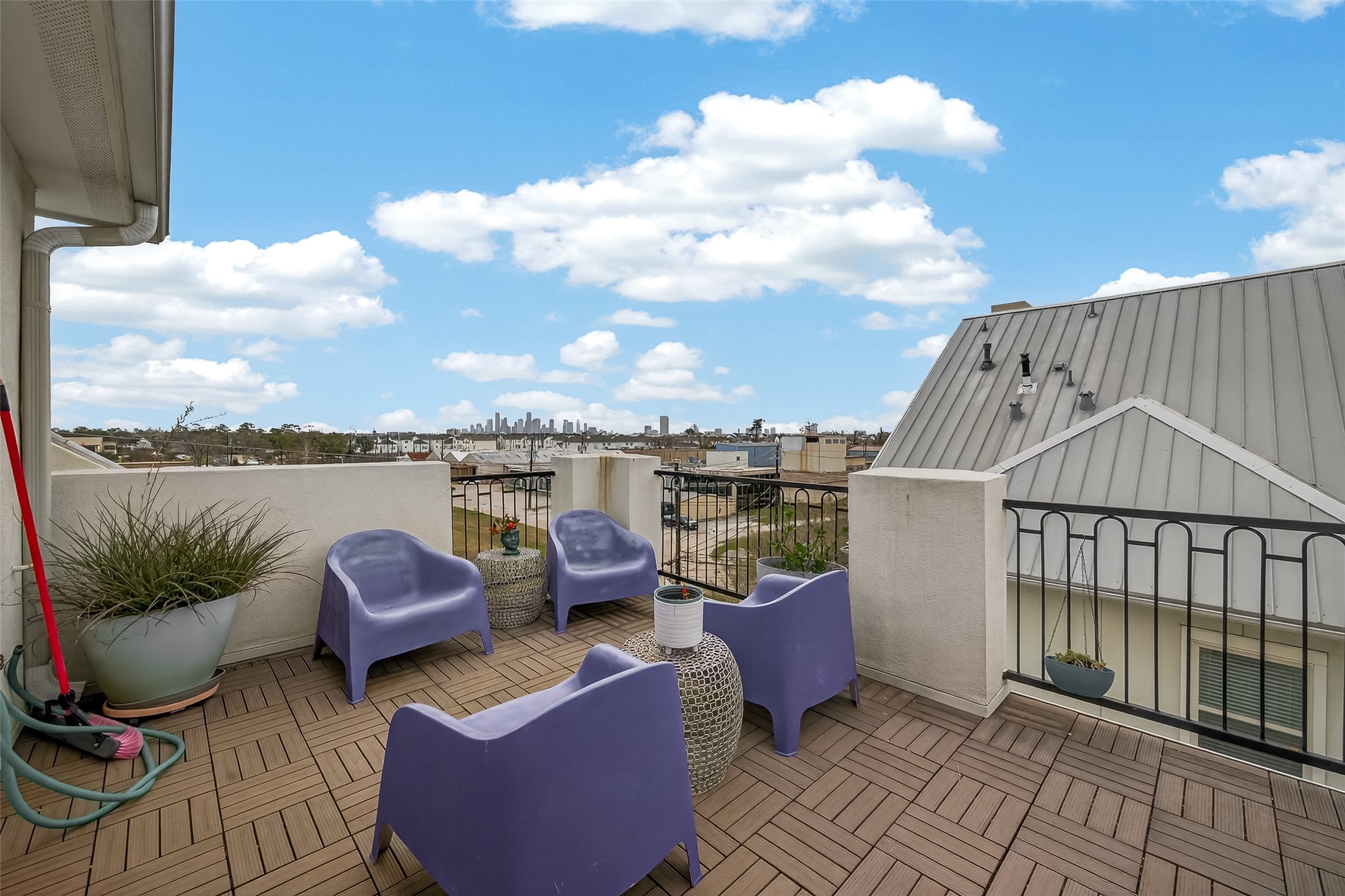 3217 Maxroy Street Houston, TX 77008 - Photo 2 of 27