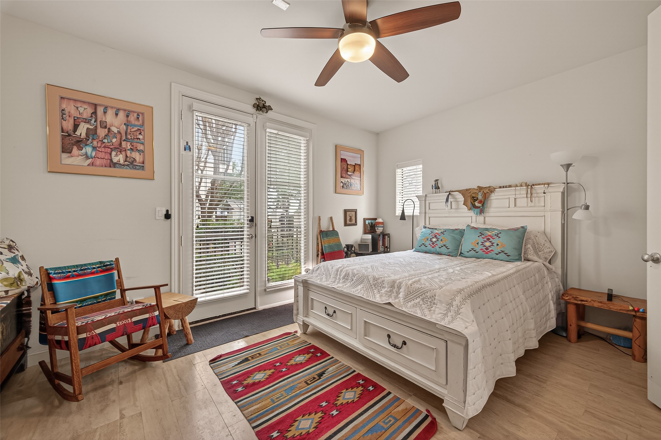 3217 Maxroy Street Houston, TX 77008 - Photo 7 of 27