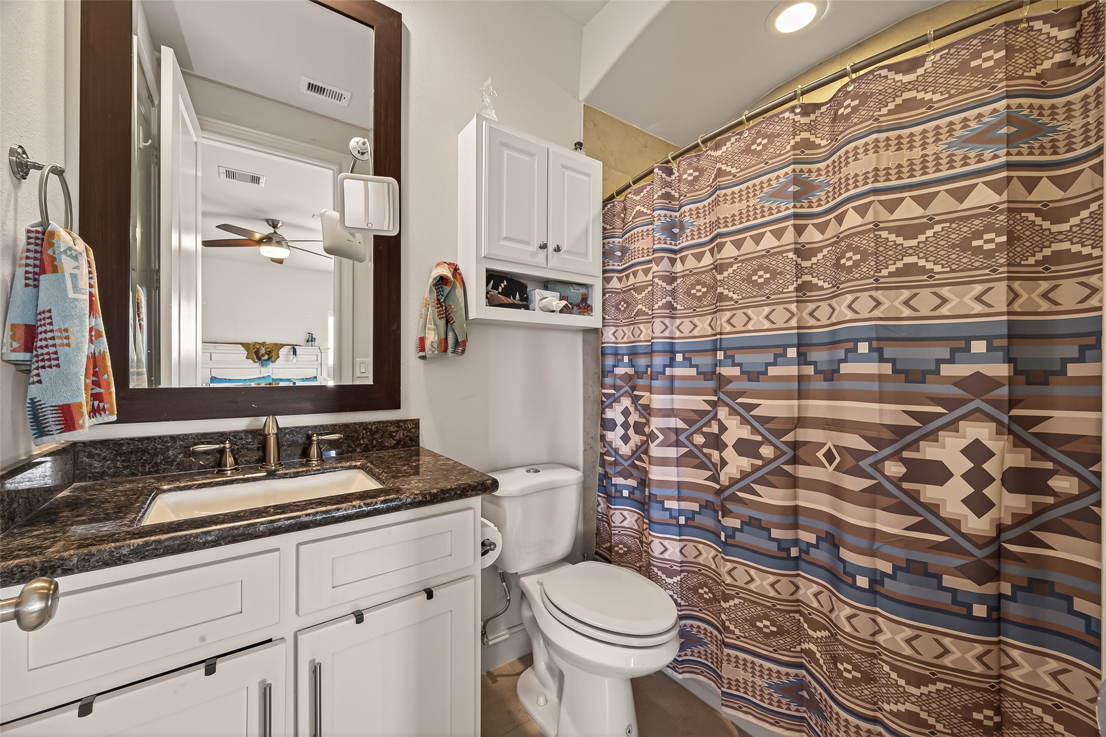 3217 Maxroy Street Houston, TX 77008 - Photo 8 of 27