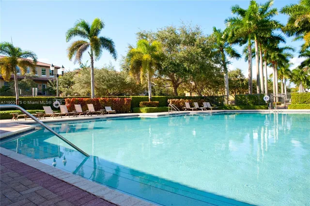 $3,650 | 14620 Southwest 15th Street, Pembroke Pines, FL 33027