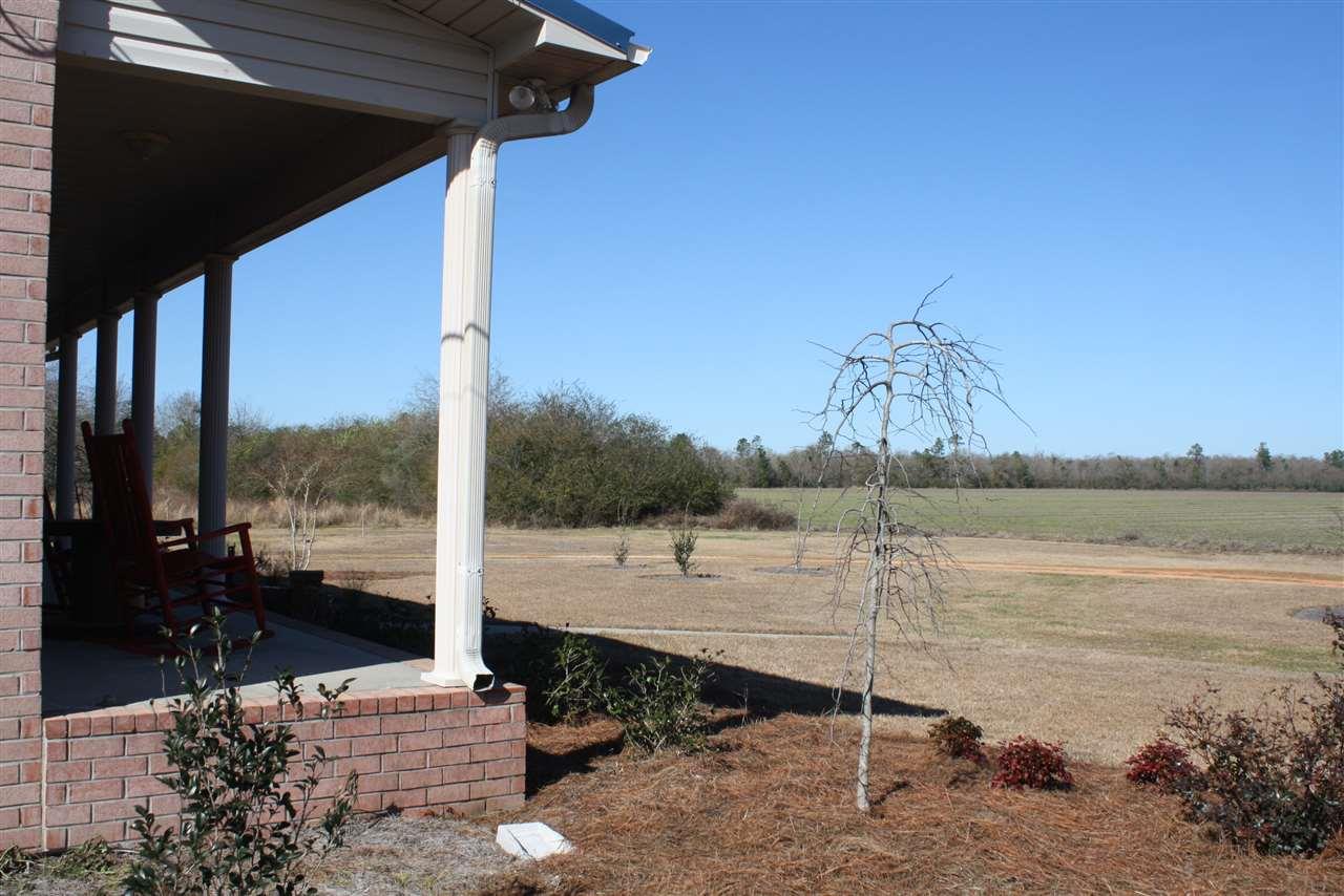 595 Ard Field Road Jay, FL 32565 - Photo 5 of 30 ...to side.