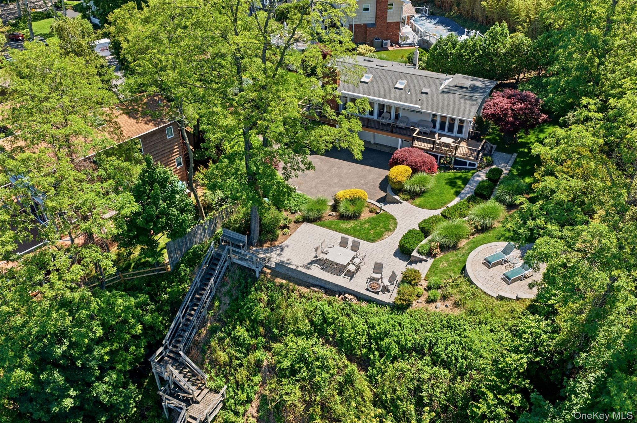 54 Westview Road Northport, NY 11768 - Photo 34 of 42