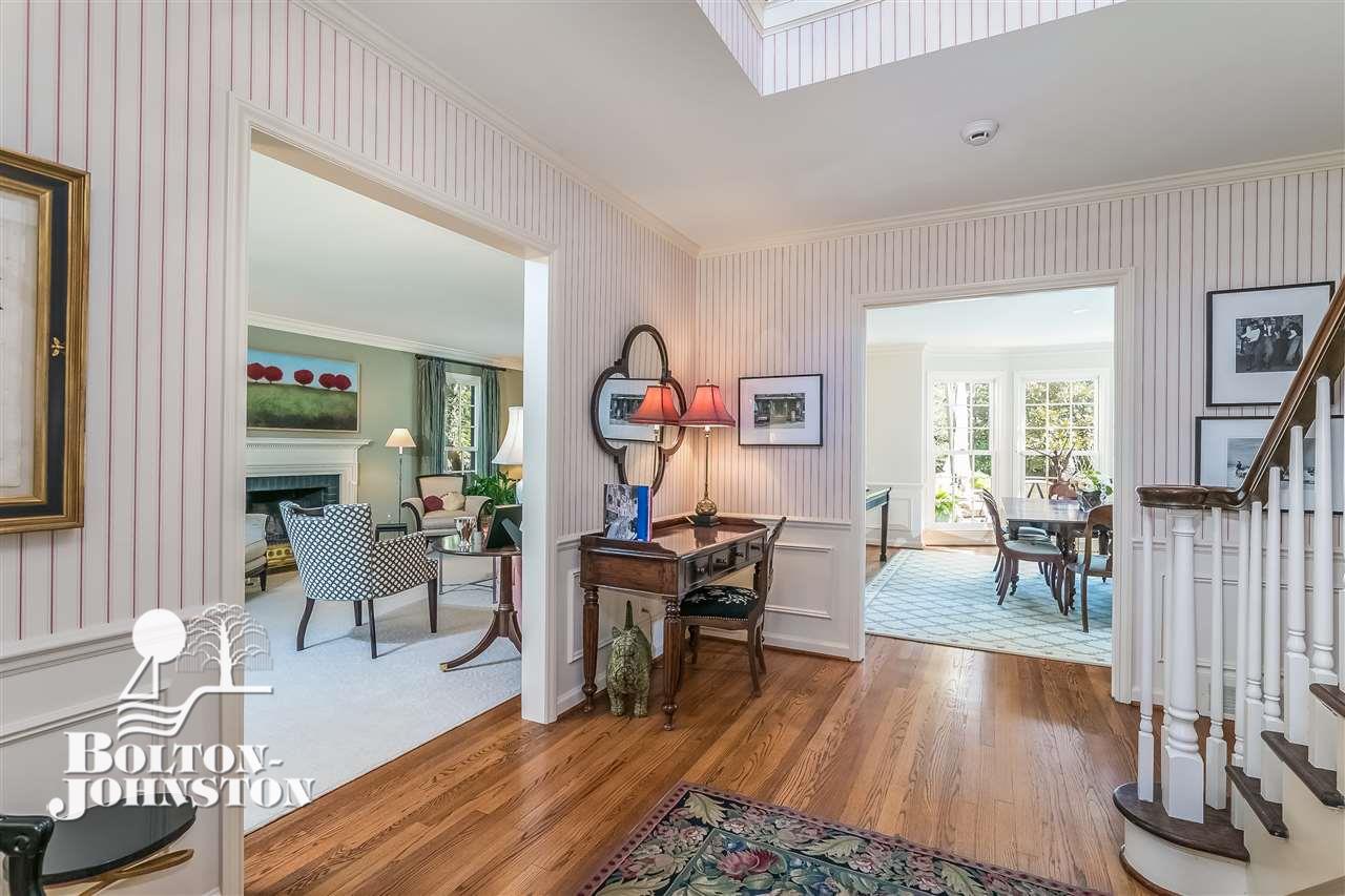 110 Touraine Road Grosse Pointe Farms, MI 48236 - Photo 6 of 68