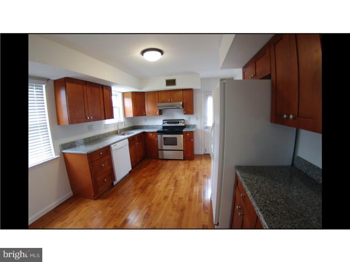 409 Midvale Road Upper Darby, PA 19082 - Photo 4 of 21 Kitchen