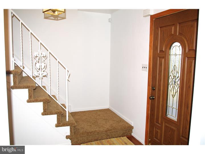 409 Midvale Road Upper Darby, PA 19082 - Photo 10 of 21 Kitchen