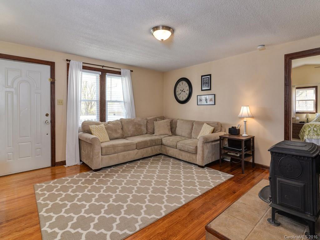 3 Loop Road Candler, NC 28715 - Photo 7 of 24 Gallery Image 7