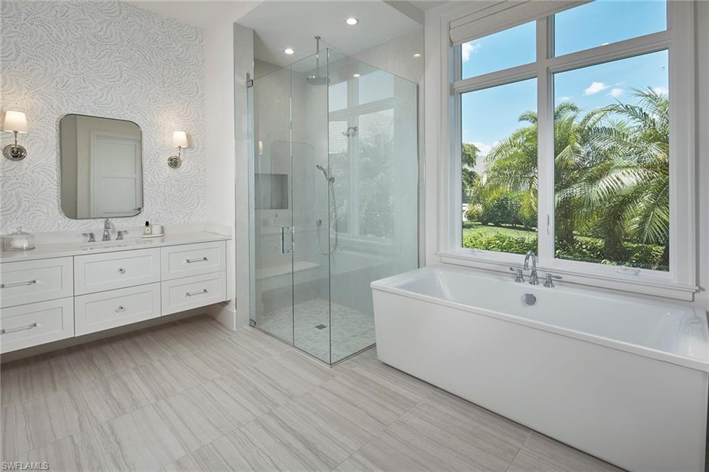 16764 Enclave Circle Naples, FL 34110 - Photo 19 of 47