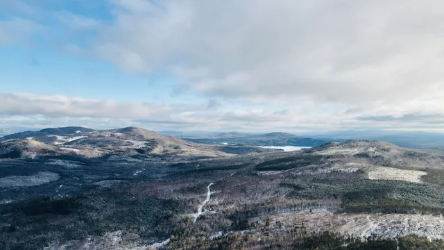 $279,000 | 950 Carrying Pl Road, New Portland, ME 04961