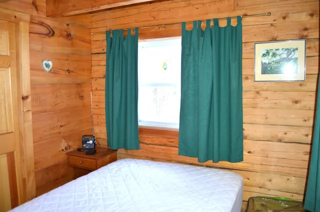 $279,000 | 950 Carrying Pl Road, New Portland, ME 04961