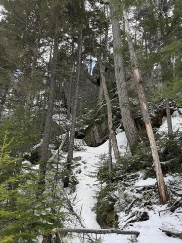 $279,000 | 950 Carrying Pl Road, New Portland, ME 04961