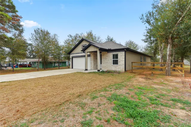 $339,999 | 708 Azalea Street, Waller, TX 77484