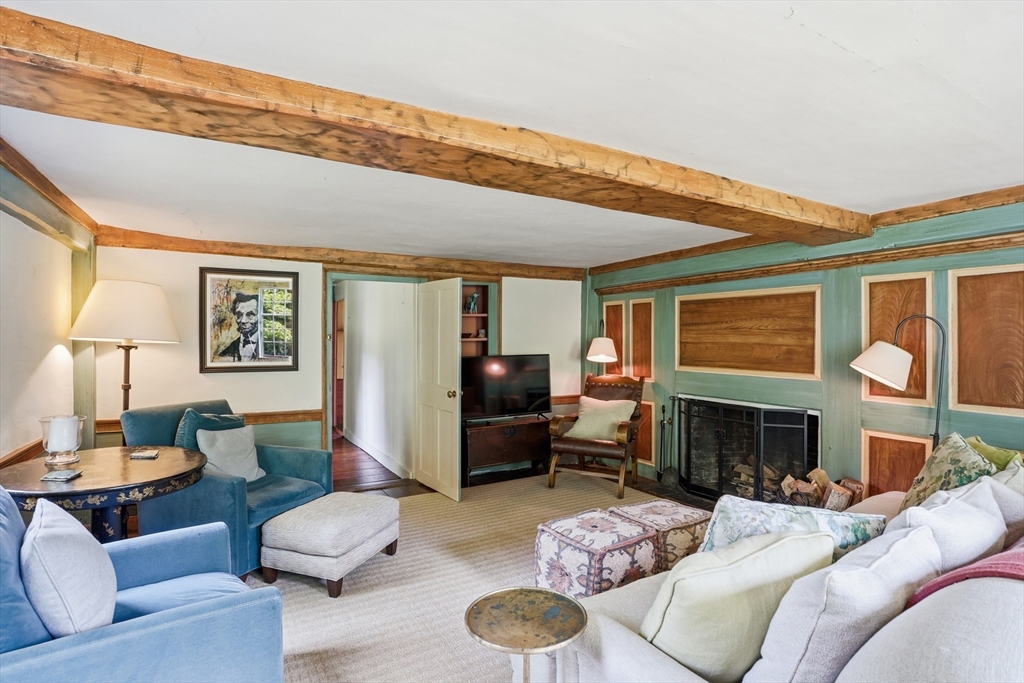 20 Powder Mill Road Concord, MA 01742 - Photo 6 of 42