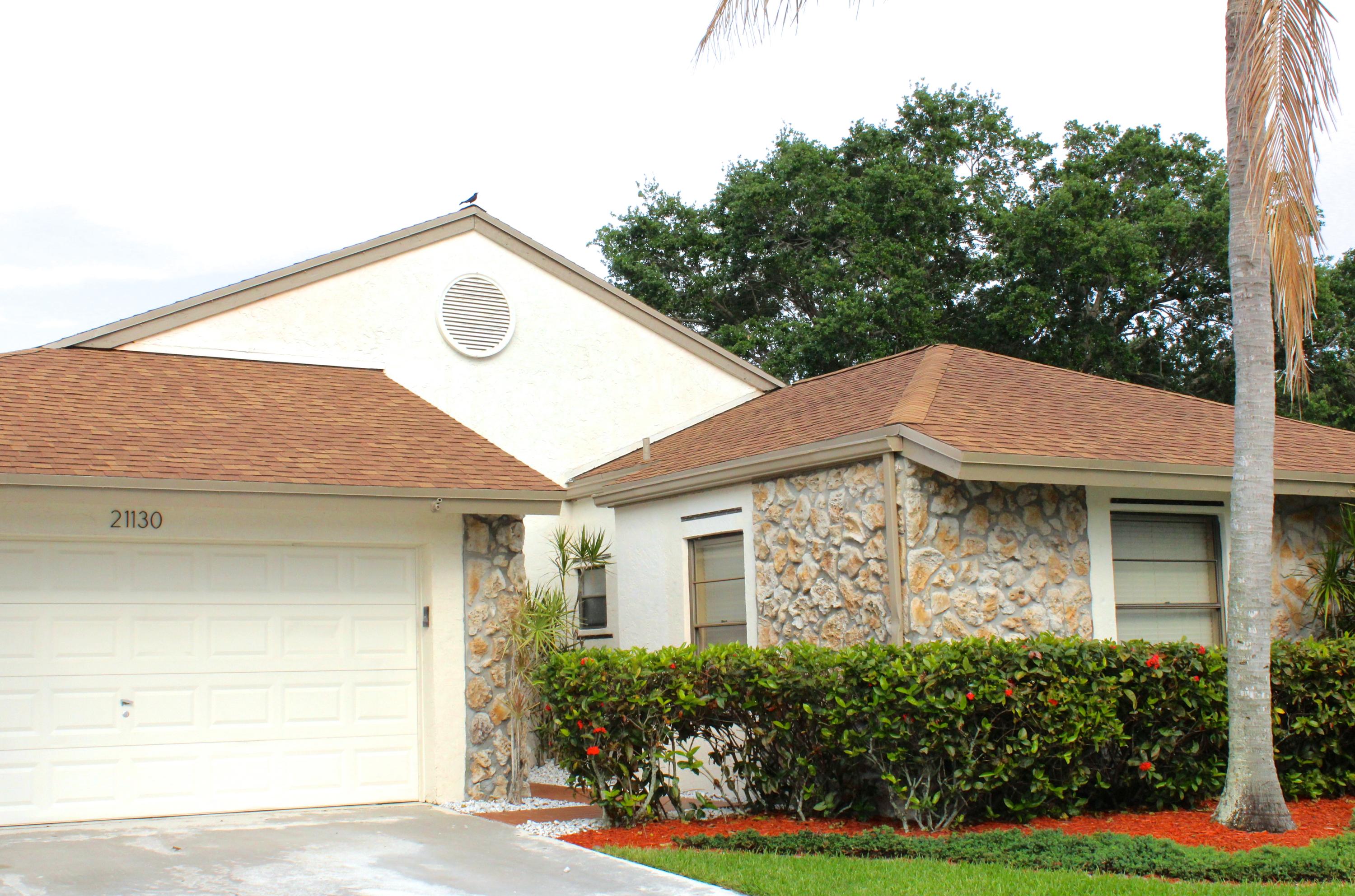 21130 Rustlewood Avenue Boca Raton, FL 33428 - Photo 6 of 35 IMG_0511