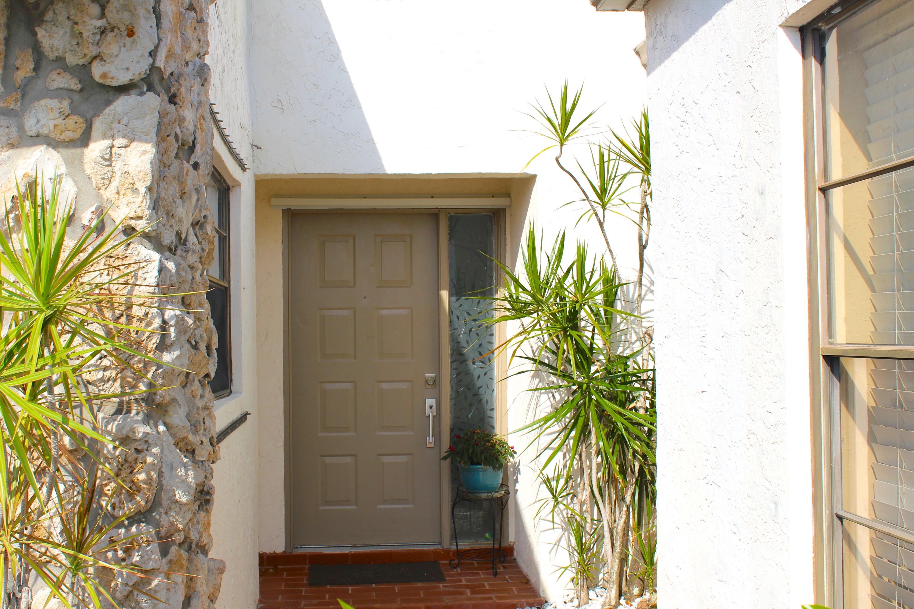 21130 Rustlewood Avenue Boca Raton, FL 33428 - Photo 10 of 35 IMG_0458