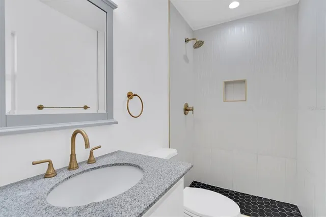 $3,750 | 358 44th Avenue, St. Pete Beach, FL 33706