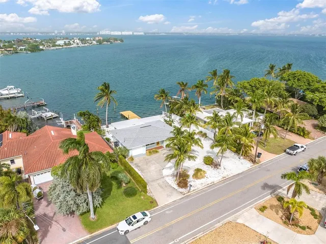 $3,750 | 358 44th Avenue, St. Pete Beach, FL 33706