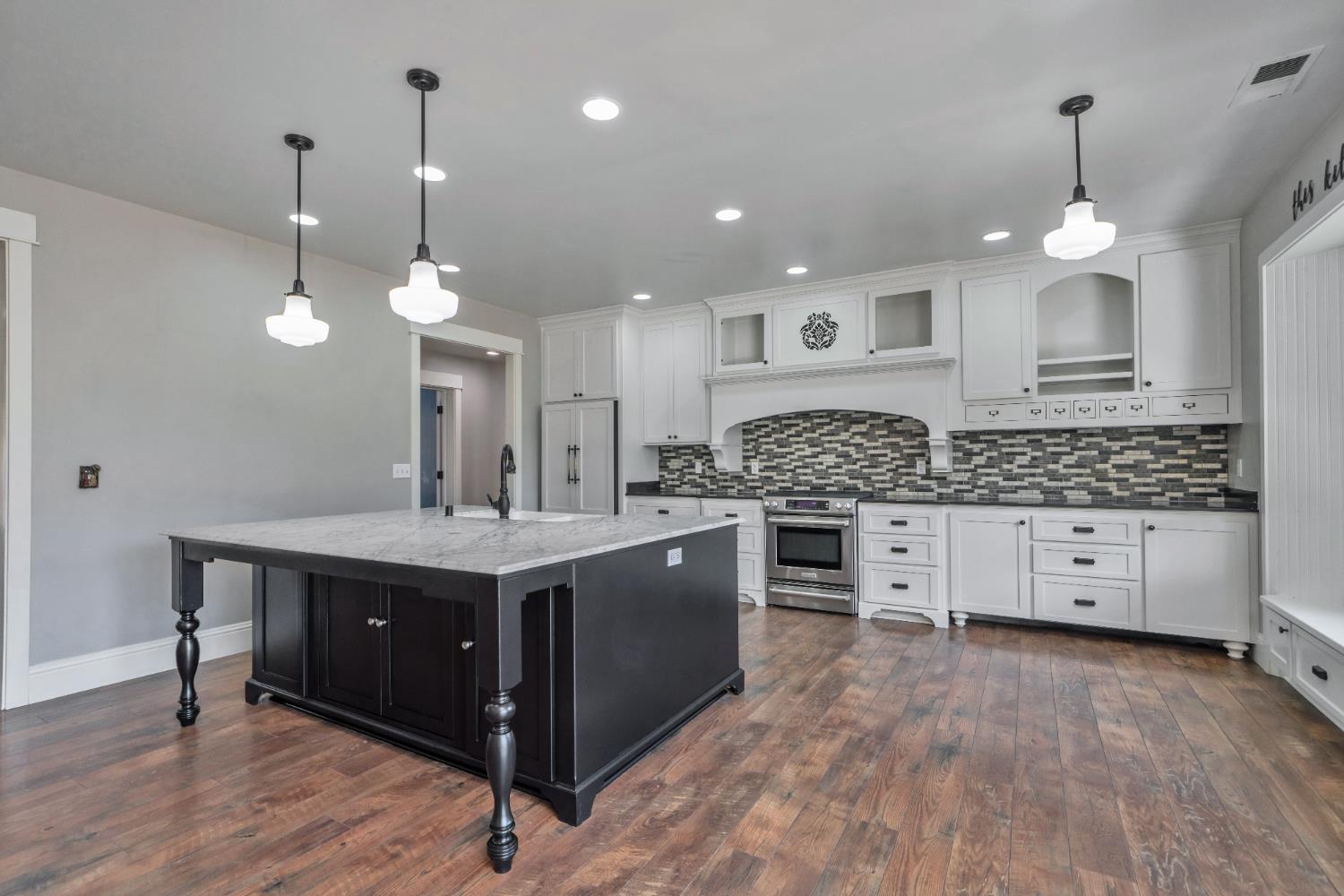 1988 Cold Springs Road Placerville, CA 95667 - Photo 15 of 60