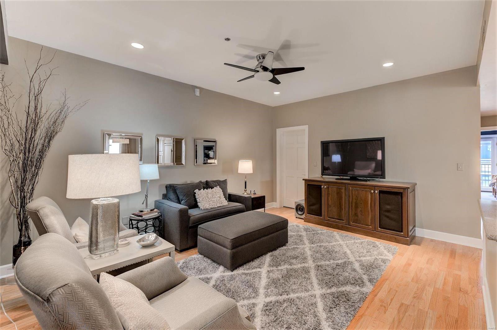 50 Brighton Way, Unit 2N St. Louis, MO 63105 - Photo 14 of 25
