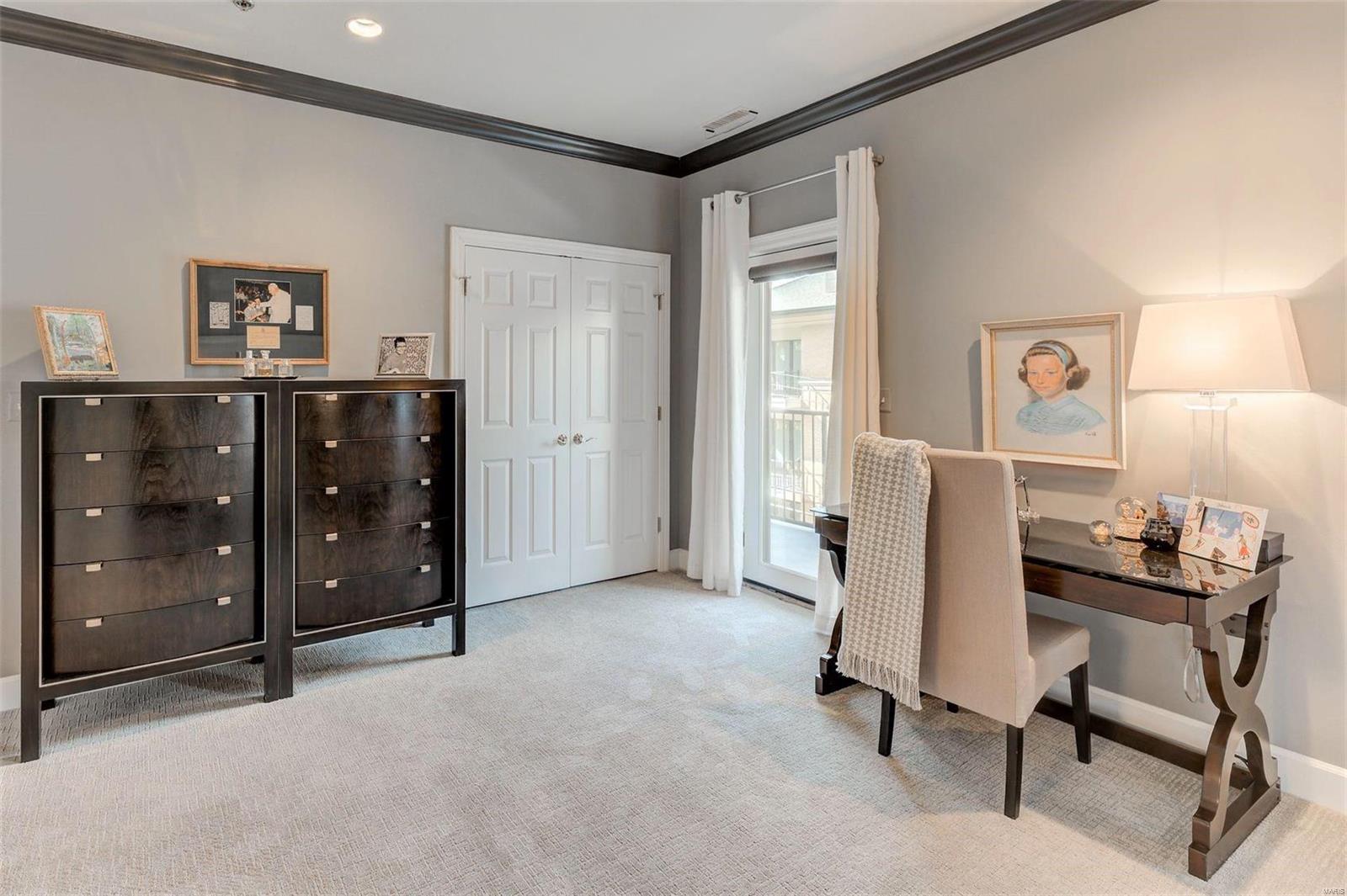 50 Brighton Way, Unit 2N St. Louis, MO 63105 - Photo 17 of 25
