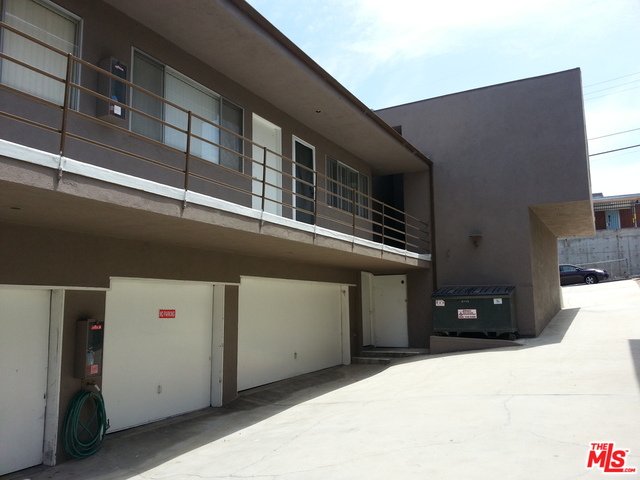 2003 Rockefeller Lane, Unit 8 Redondo Beach, CA 90278 - Photo 5 of 9