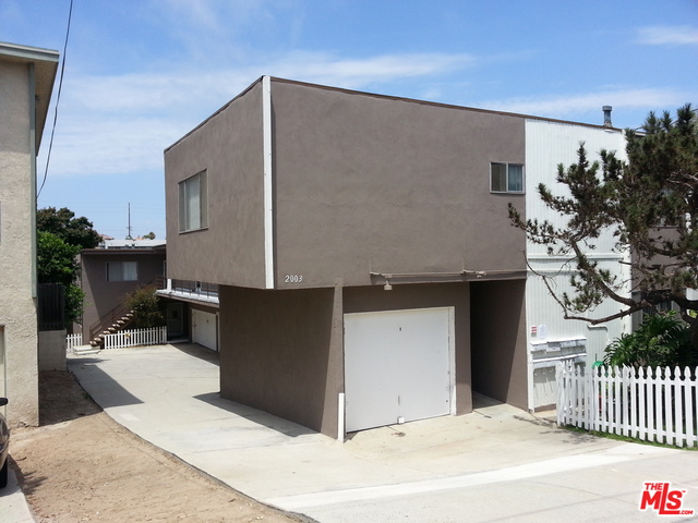 2003 Rockefeller Lane, Unit 8 Redondo Beach, CA 90278 - Photo 7 of 9